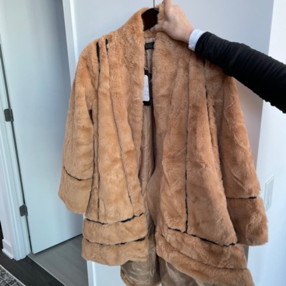 New Women's Faux Sable Coat.